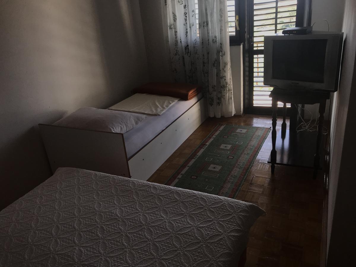 Katy'S Place Кърк Екстериор снимка