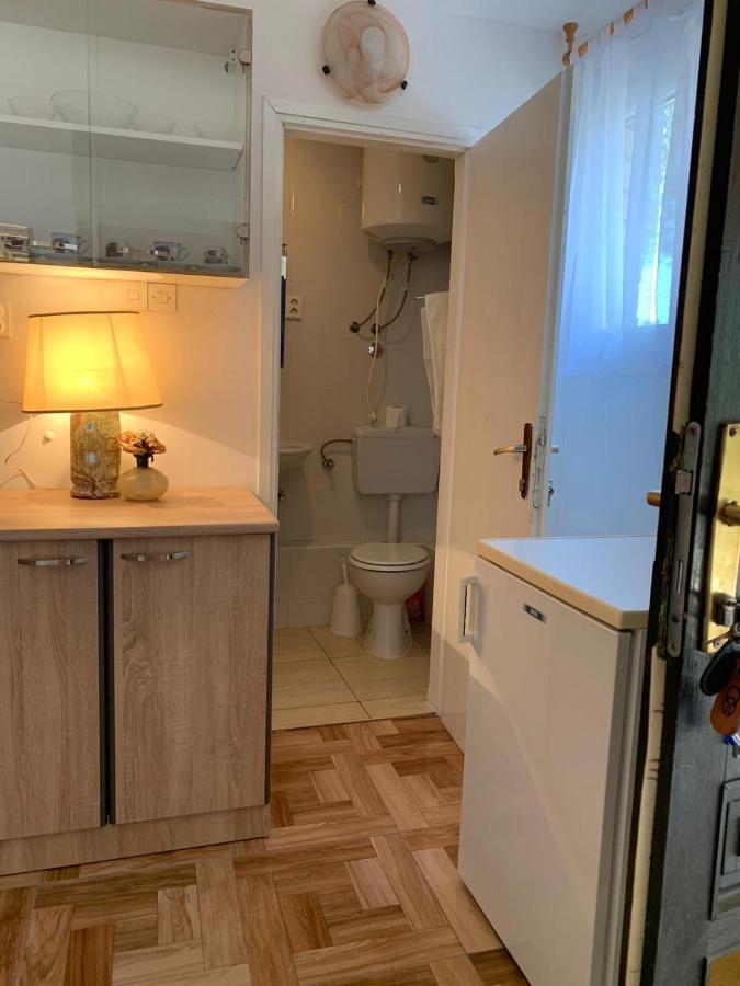 Katy'S Place Кърк Екстериор снимка